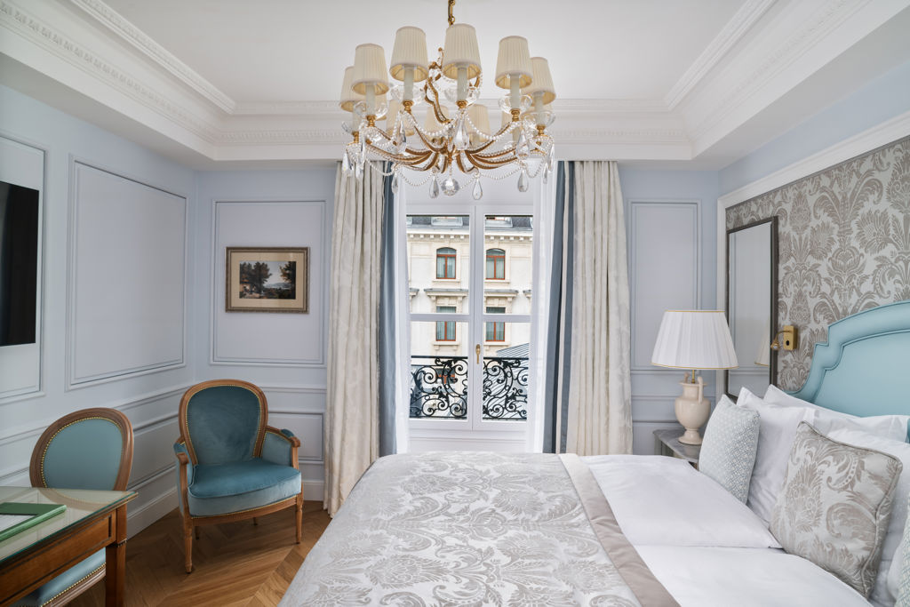 Bedroom of the Deluxe City and Garden View Room at Beau-Rivage Palace in Lausanne