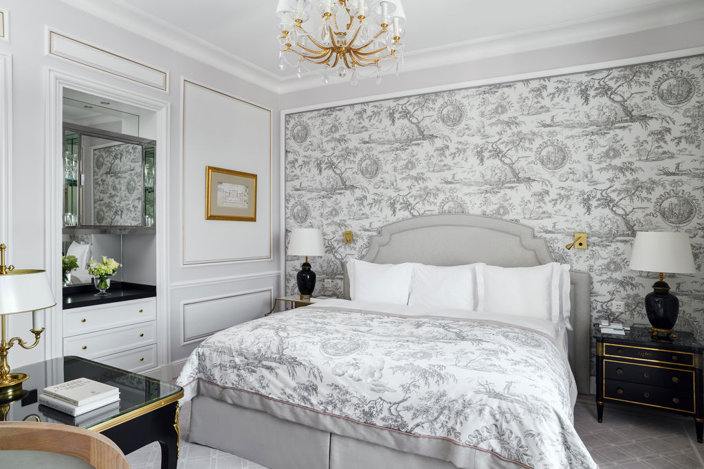 Bedroom of the Royal Suite at Beau-Rivage Palace in Lausanne
