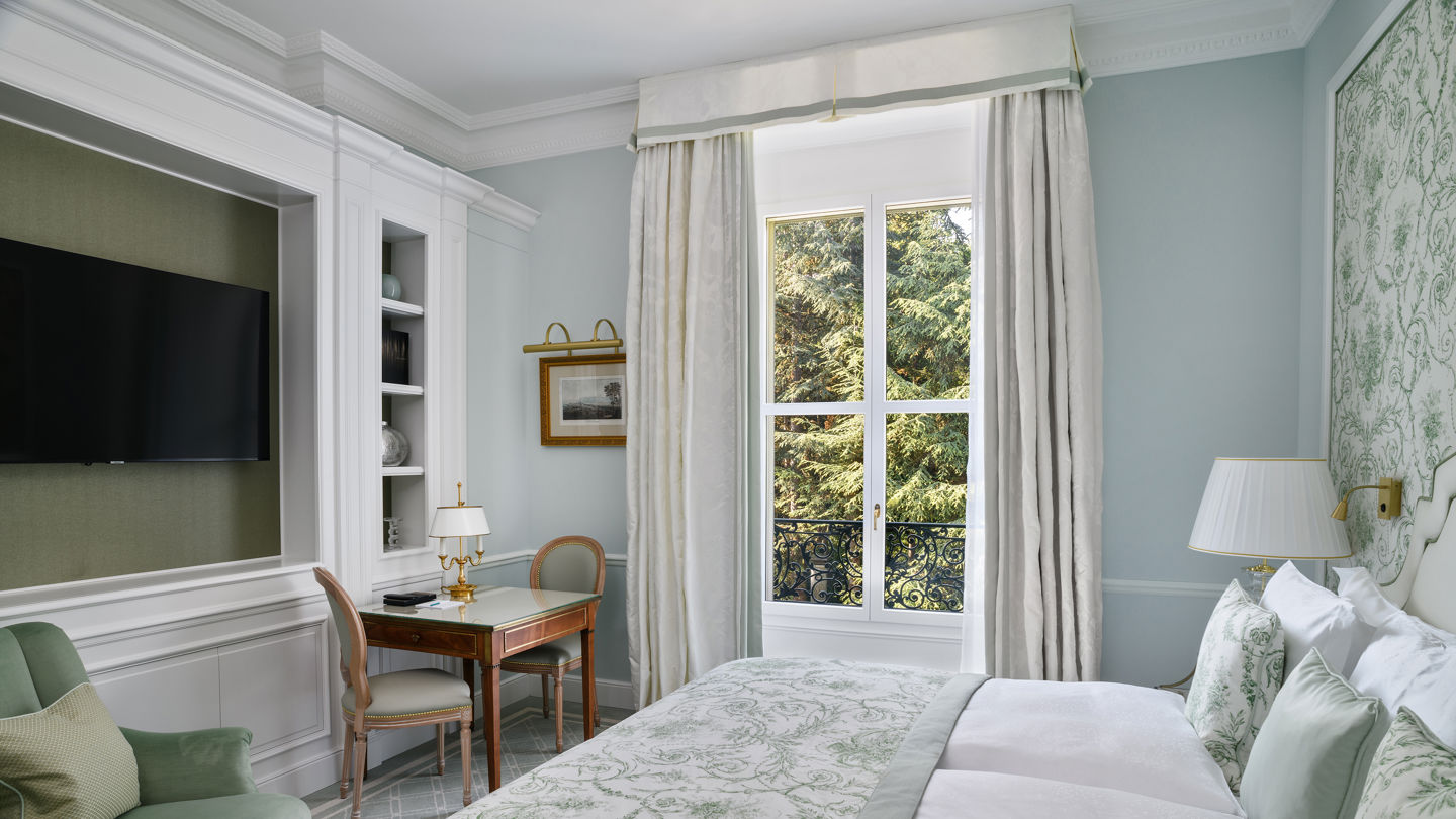 Superior City and Garden View Room at Beau-Rivage Palace in Lausanne overlooking the gardens