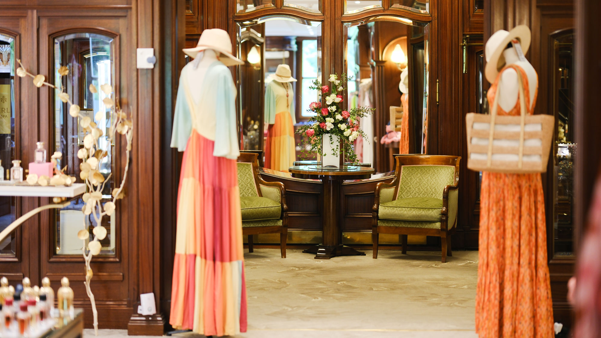 beau-rivage-palace-boutique-lausanne-01.jpg