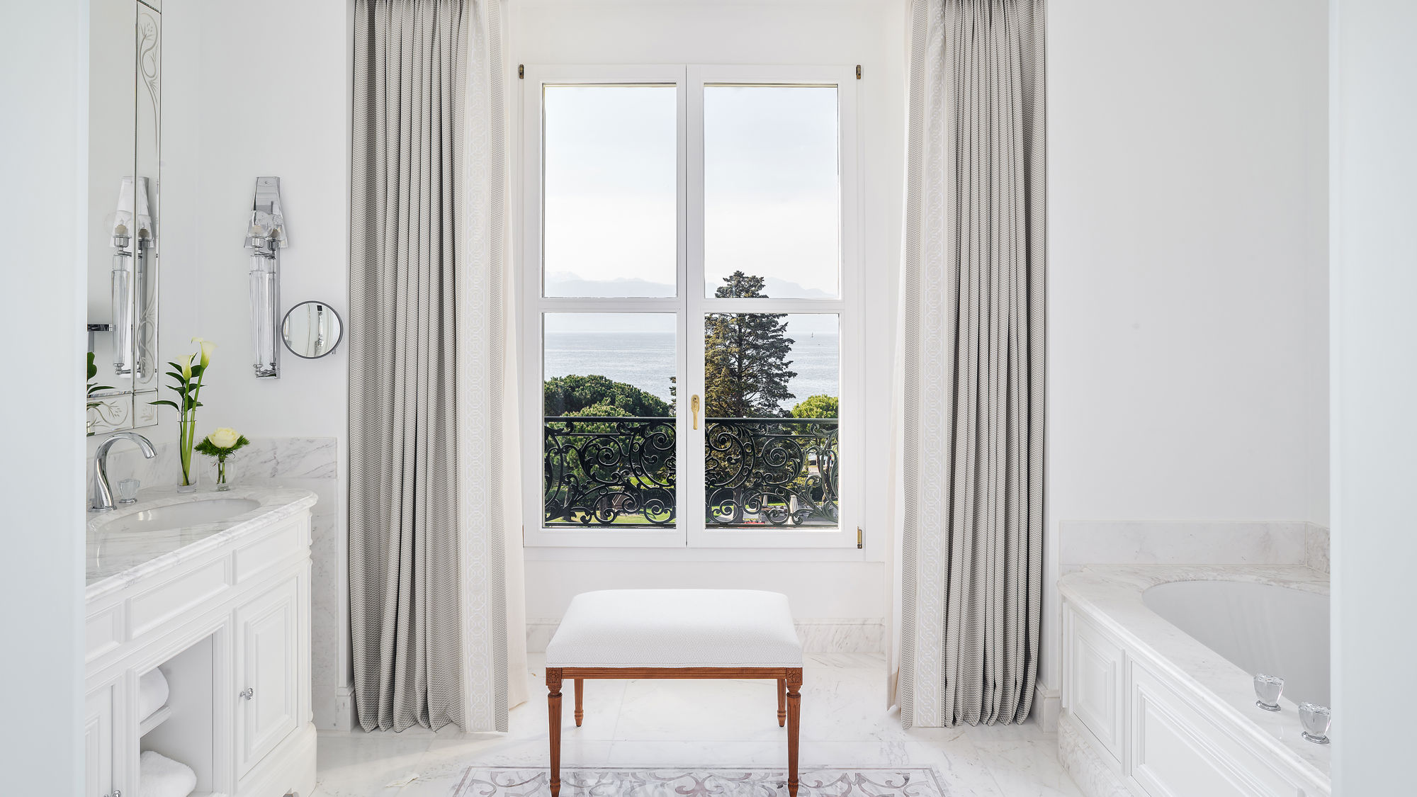 Bathroom of the Royal Suite at Beau-Rivage Palace in Lausanne overlooking the lake and the Alps