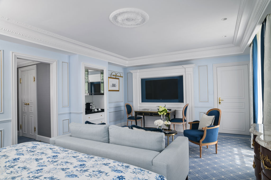 Bedroom in the Deluxe Lake and Alps View Room at Beau-Rivage Palace in Lausanne