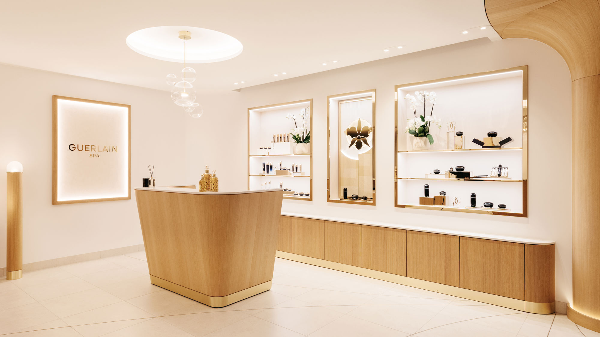 beau-rivage-palace-spa-guerlain-interieur-accueil-17.jpg