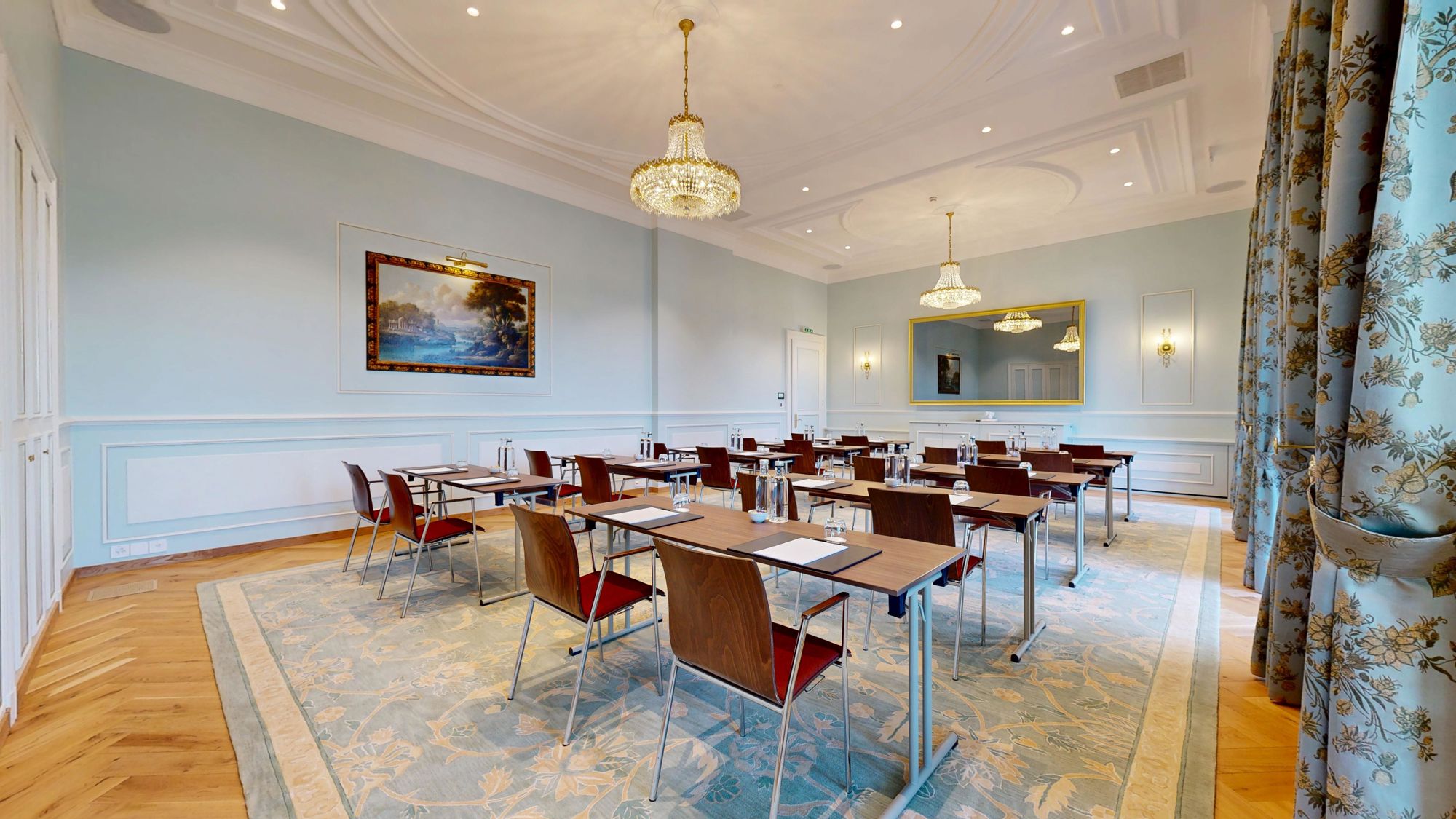 hotel-hermitage-salon-romain-03.jpg