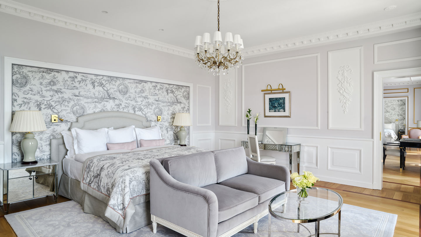 Master bedroom of the Royal Suite at Beau-Rivage Palace in Lausanne